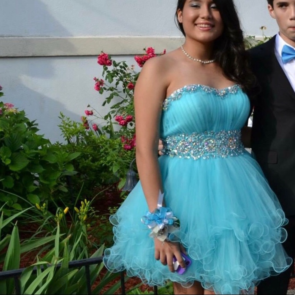 Blue Short Prom dress\\ Knee High// Sizes 4-8